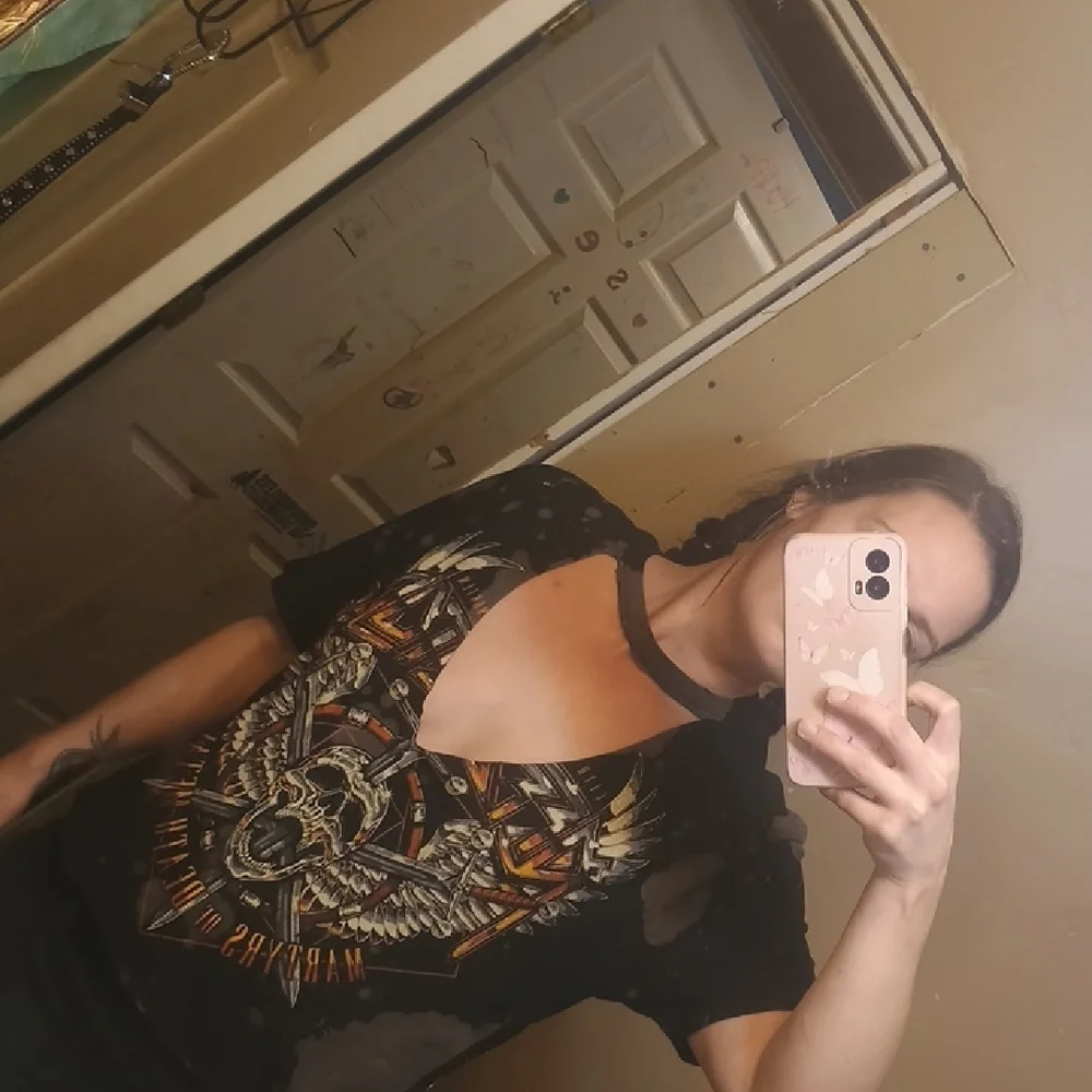 Affliction Black and Gray Short Sleeve Tee - Picture 5 of 6